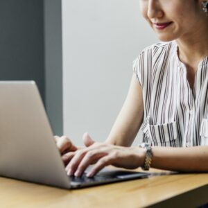 5 sites de freelancers para ganhar em dólar
